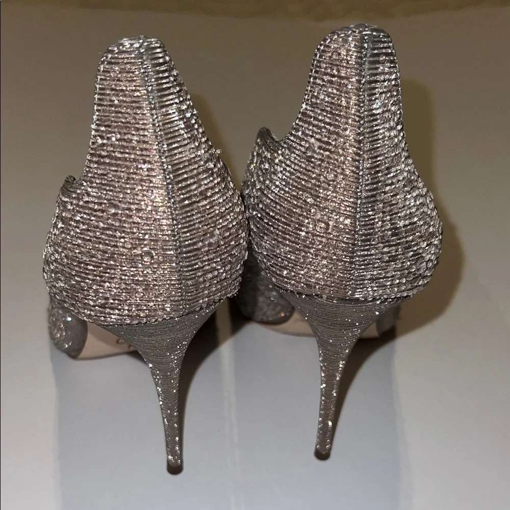 Women's Jessica Simpson Sparkling Silver Heels 8.5 - Picture 7 of 7